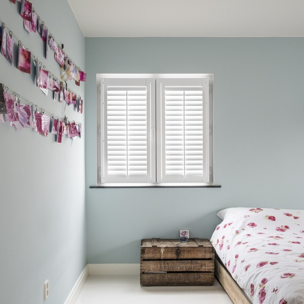 witte shutters kinderslaapkamer